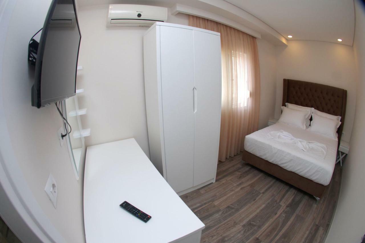 Hotel Ramo Saranda Exterior photo